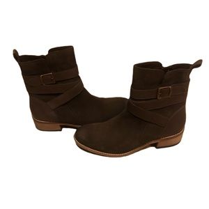 Earth Suede Woodland Ankle Boot